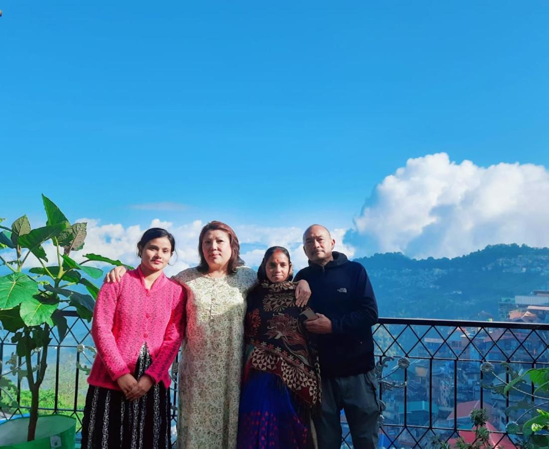 Dew Drops Guest House Darjeeling  Dış mekan fotoğraf