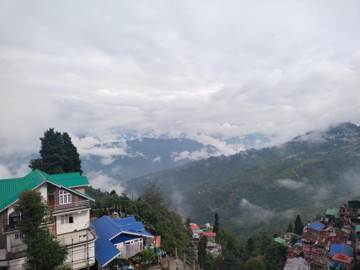 Dew Drops Guest House Darjeeling  Dış mekan fotoğraf