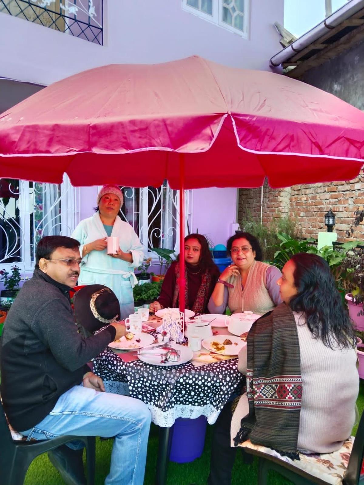 Dew Drops Guest House Darjeeling  Dış mekan fotoğraf